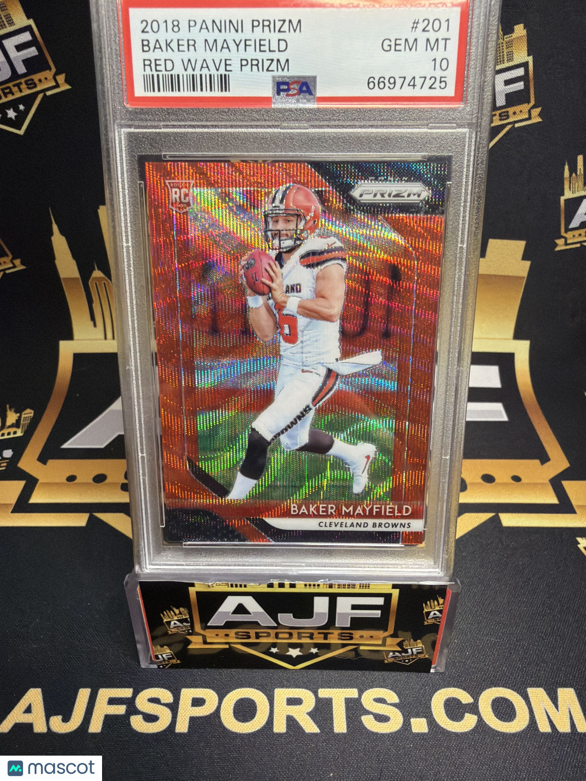 2018 Panini Prizm Baker Mayfield #201 Red Wave PSA 10