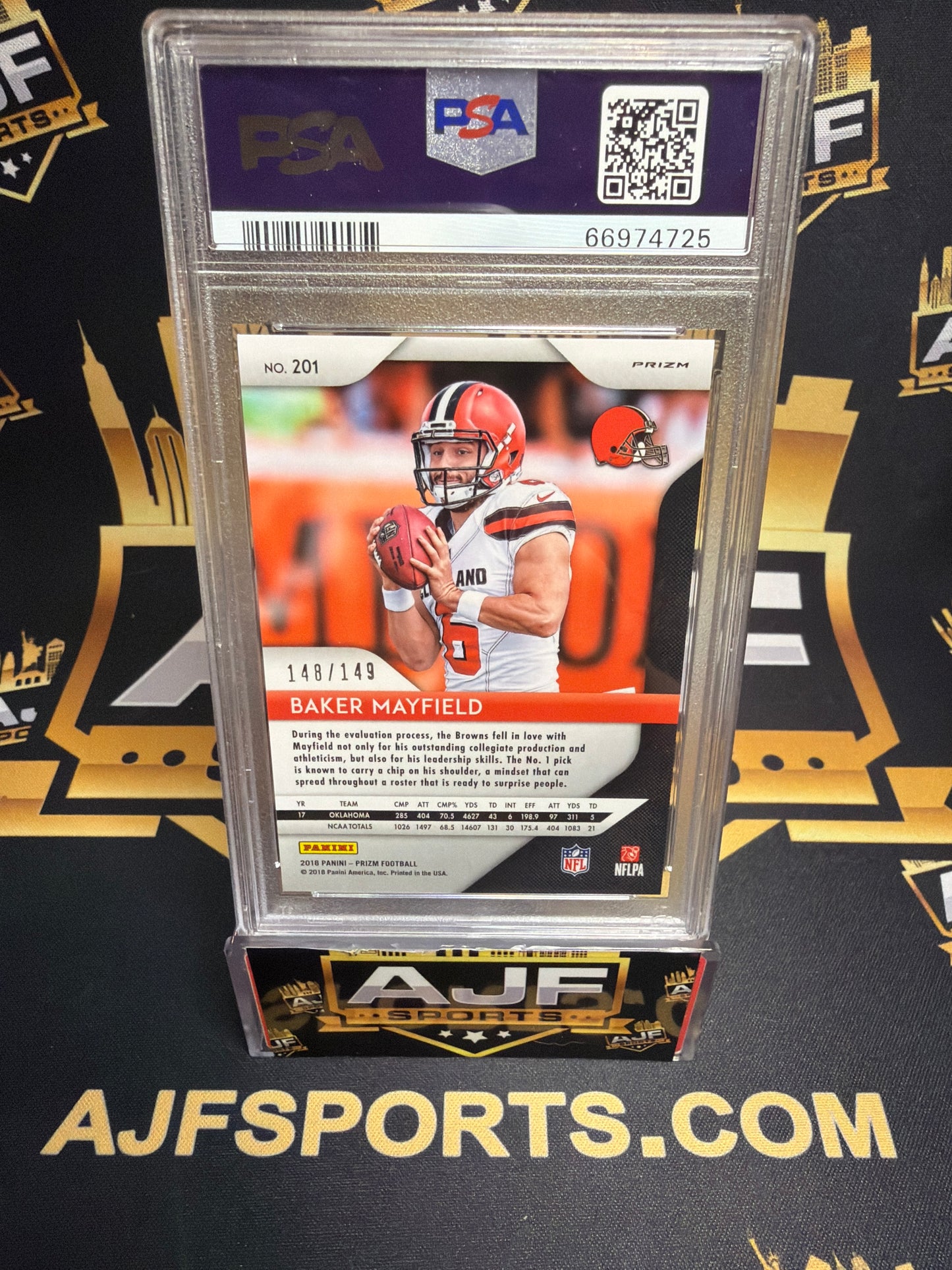 2018 Panini Prizm Baker Mayfield #201 Red Wave PSA 10