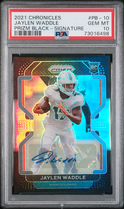 2021 Panini Chronicles Prizm Black Jaylen Waddle Prizm Black Signature PSA 10